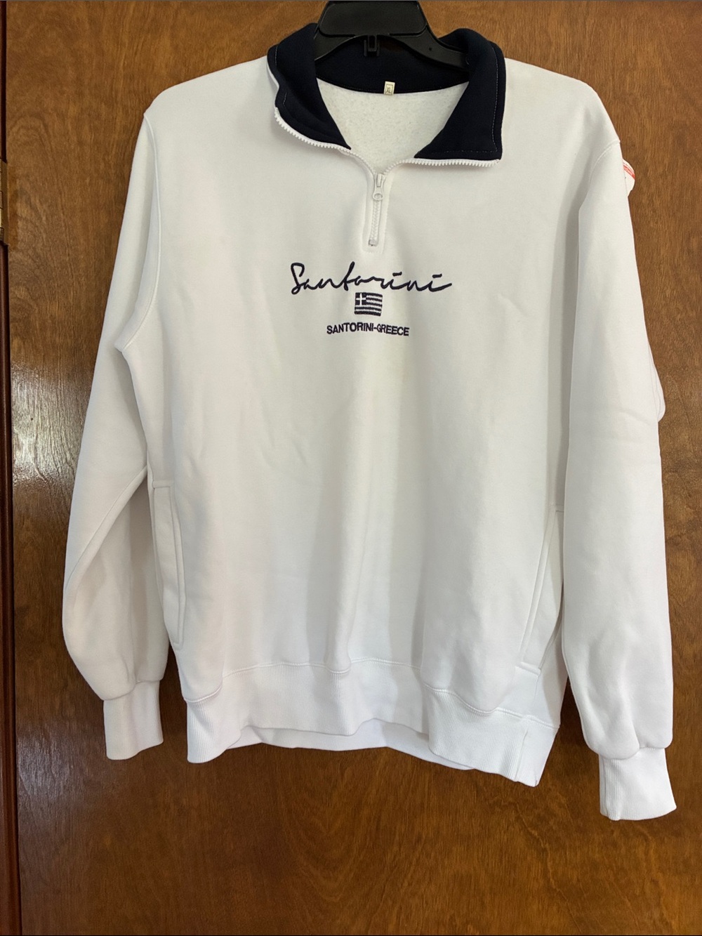 Source Unknown White Pullover Sweatshirt with Navy Collar - Santorini Size XL
